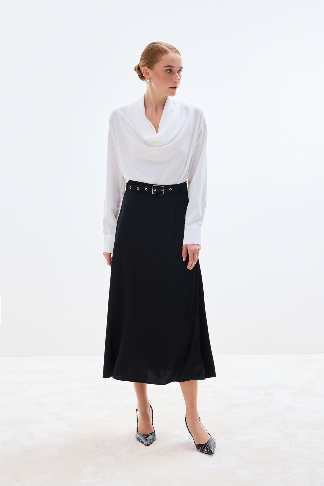 Sateen Jupe en satin à ceinture - Noir