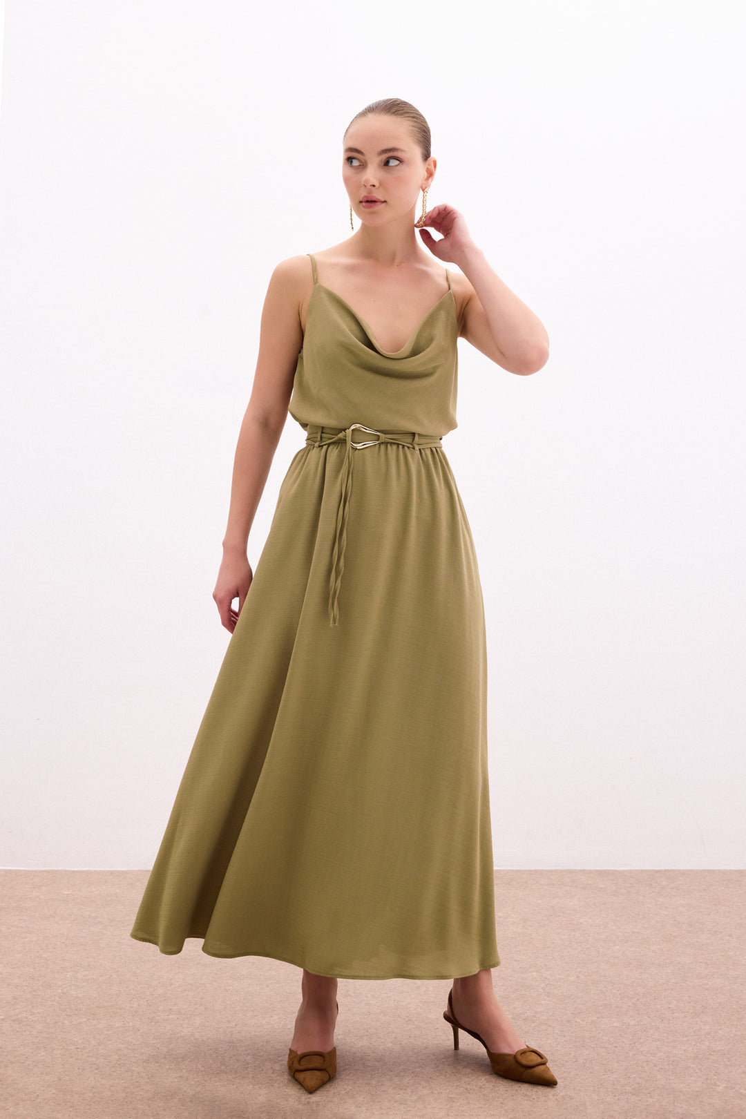Sateen Jupe longue ceinturée - Kaki