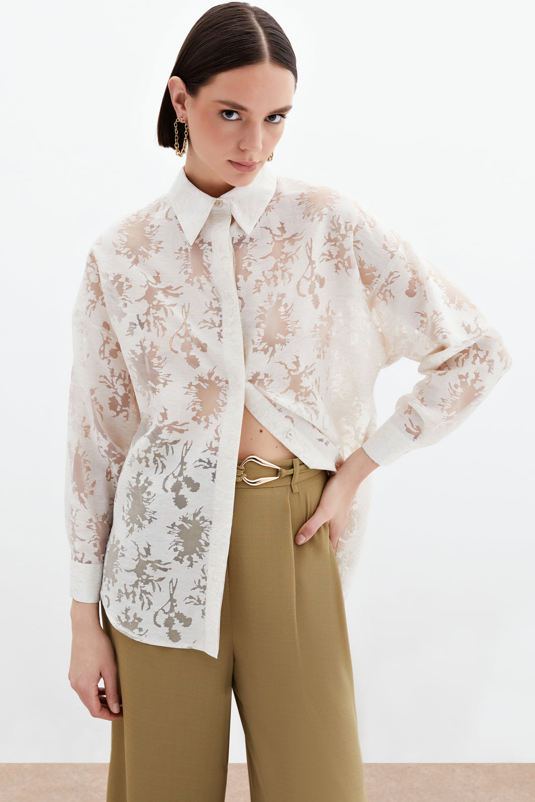 Sateen Chemise ample à motif ton sur ton - Crème