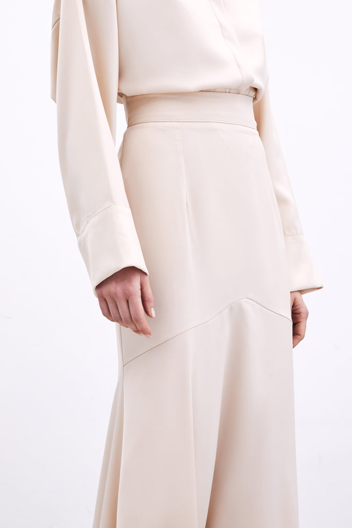 Sateen Jupe satinée avec détail coupé - Beige