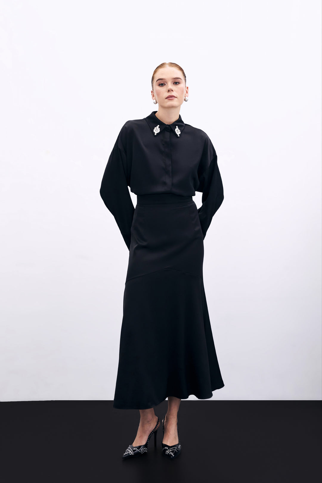 Sateen Jupe satinée avec détail coupé - Noir
