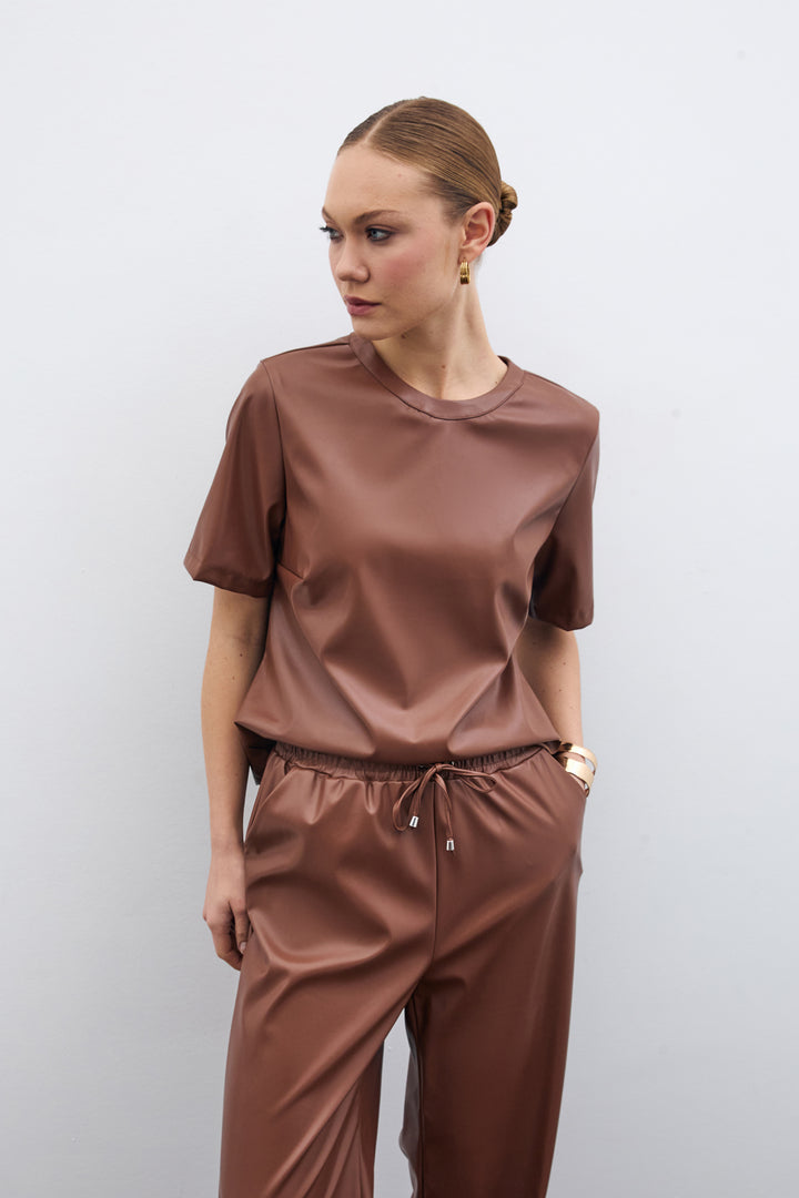 Sateen Blouse en cuir à manches courtes - Marron