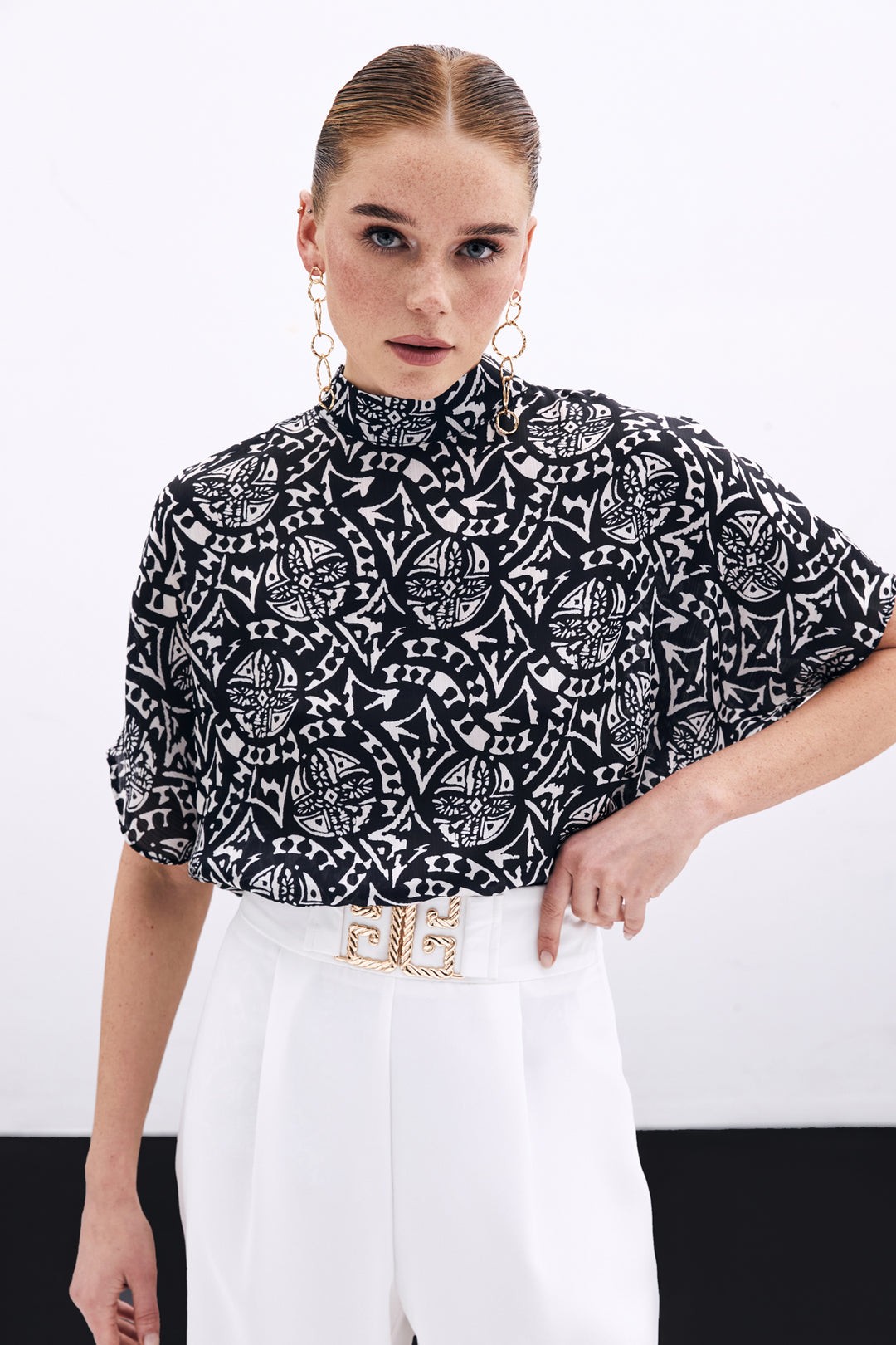 Sateen Blouse à Manches Courtes Imprimée - Noir