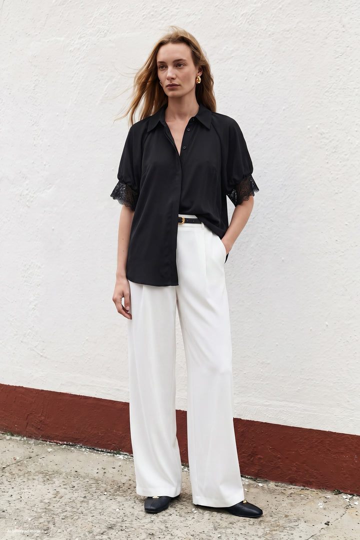 Sateen Chemisier à manches courtes avec détails en dentelle - Noir