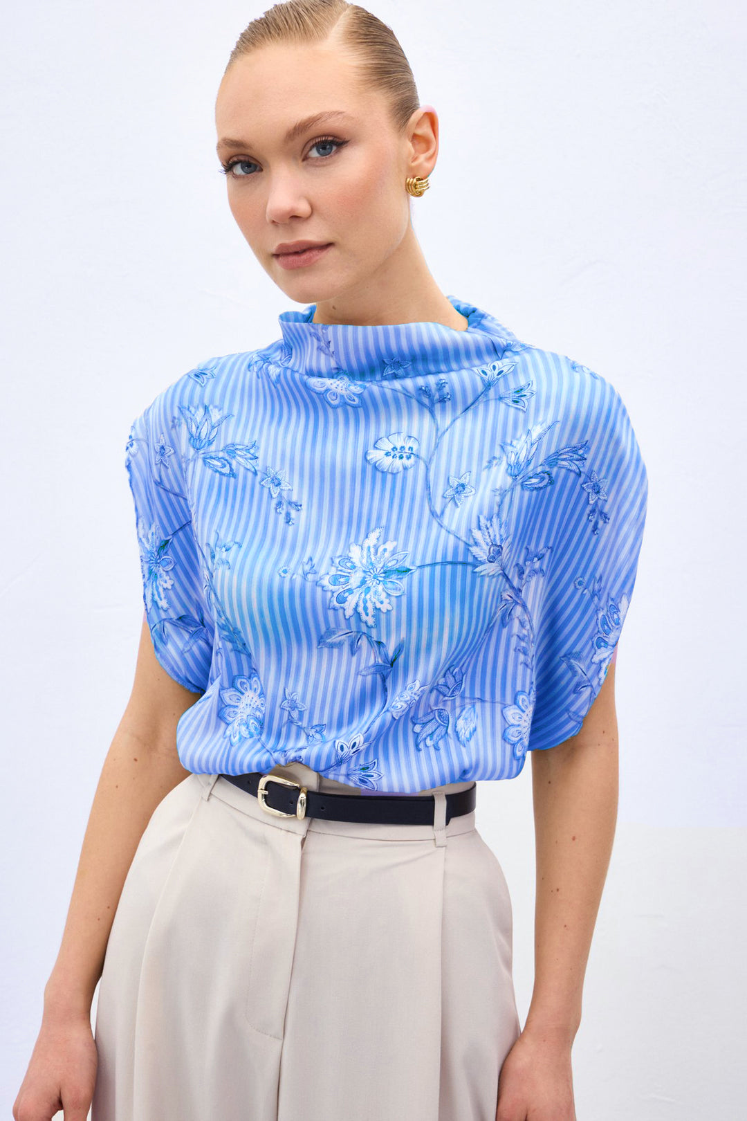 Sateen Blouse à motifs à manches courtes - Bleu