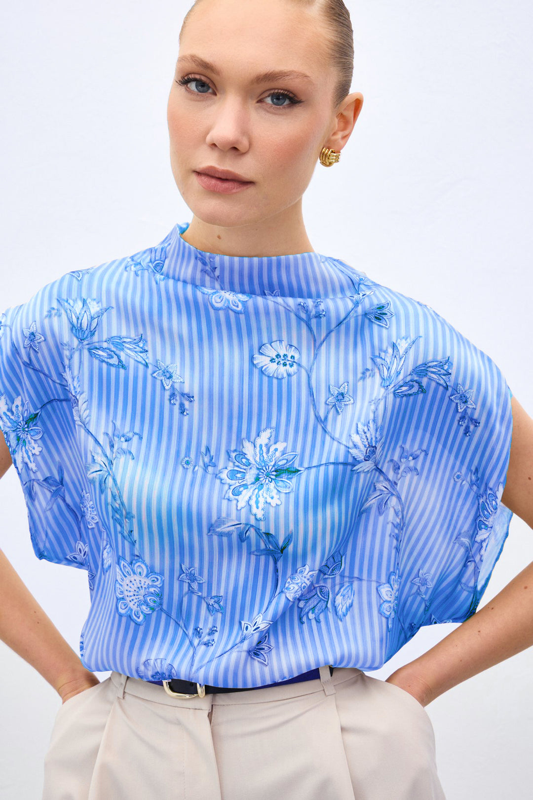 Sateen Blouse à motifs à manches courtes - Bleu