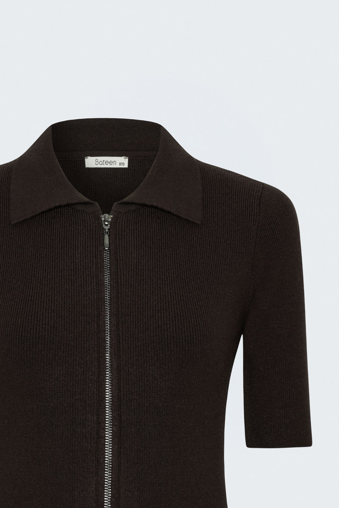 Sateen Tricot Zippé à Manches Courtes - Marron