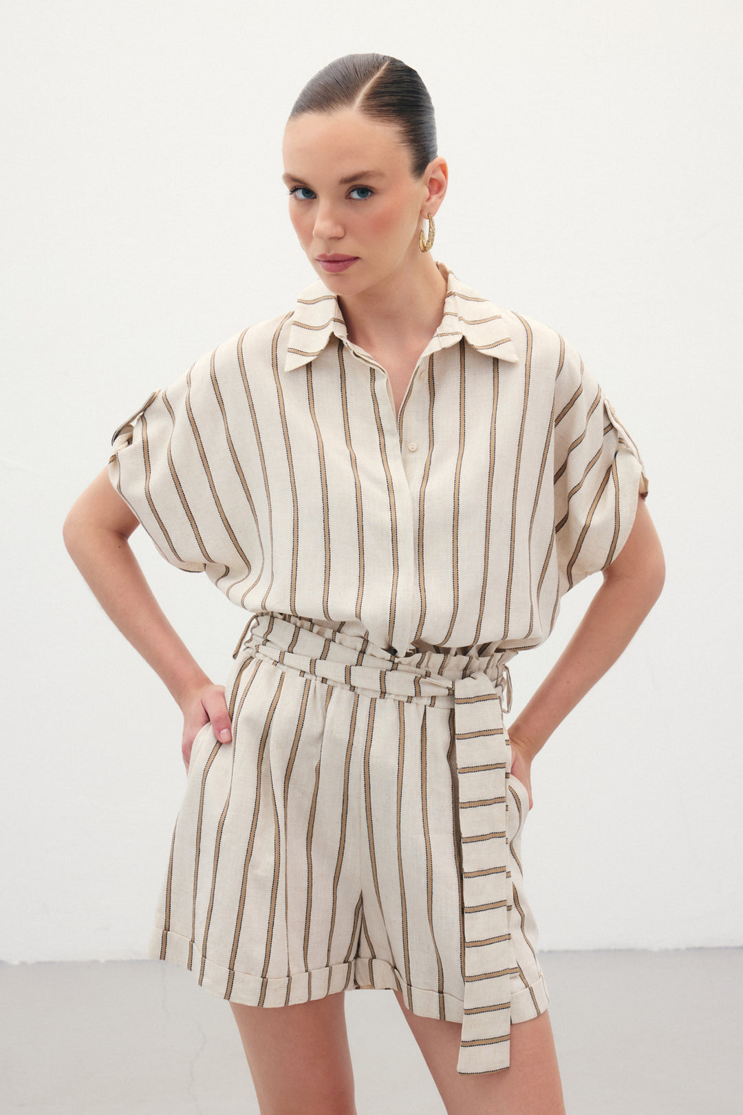 Sateen Chemise en Lin Mélangé à Manches Courtes - camel