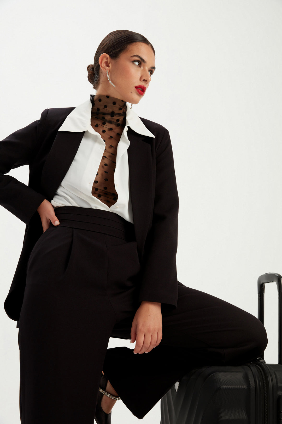 Sateen Veste longue à col classique - Noir