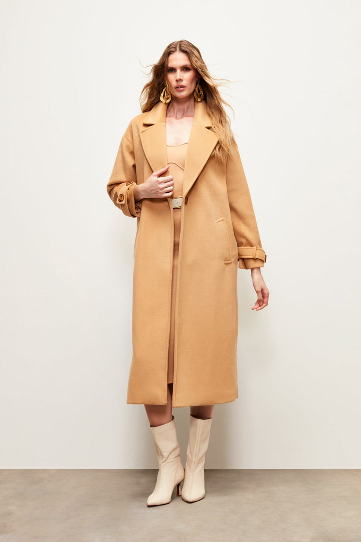 Sateen Manteau Ample avec Détails de Ceinture - Camel