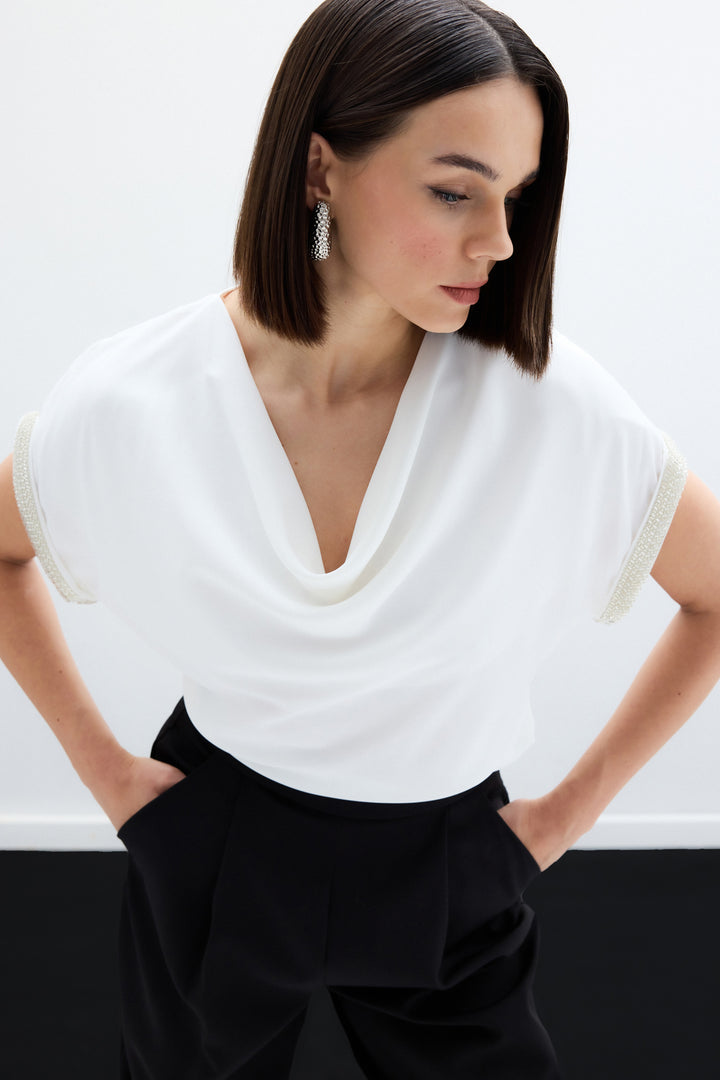 Sateen Blouse Ample Détail Pierre aux Manches - Écru