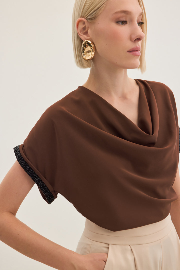 Sateen Blouse ample à détails en pierres - Marron