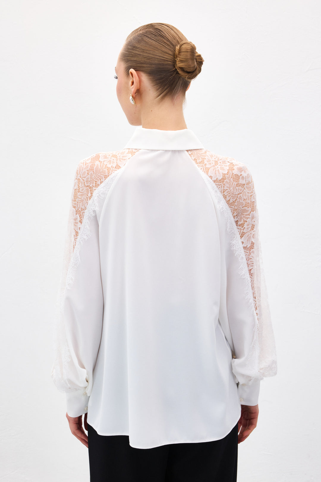 Sateen Chemise avec détail en dentelle aux manches - Écru