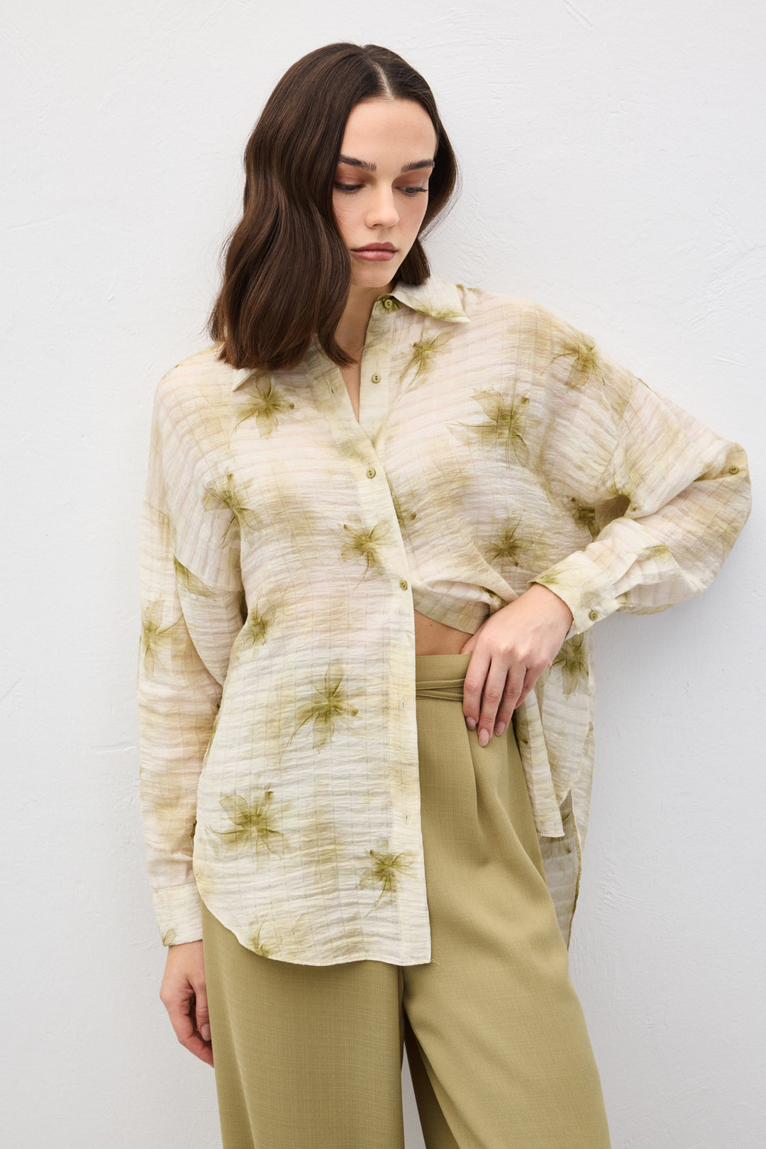 Sateen Chemise Fine à Manches Relevées - Kaki