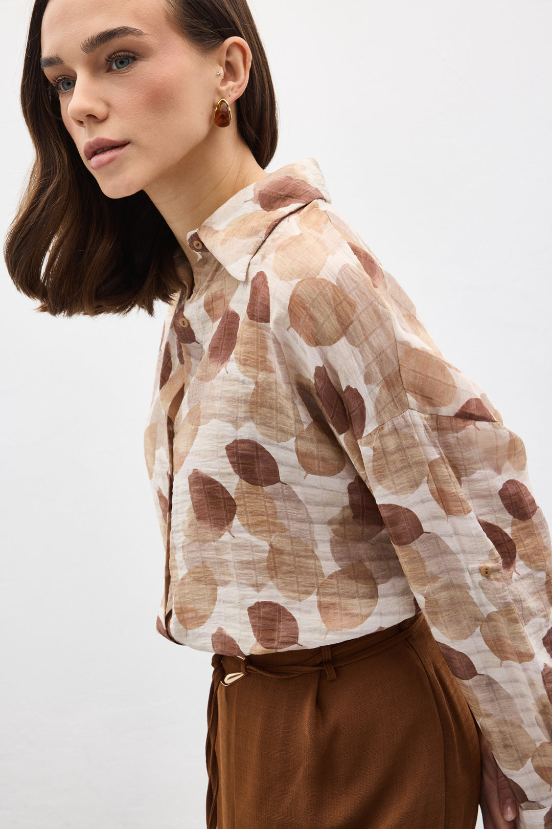 Sateen Chemise Fine à Manches Roulées - Marron