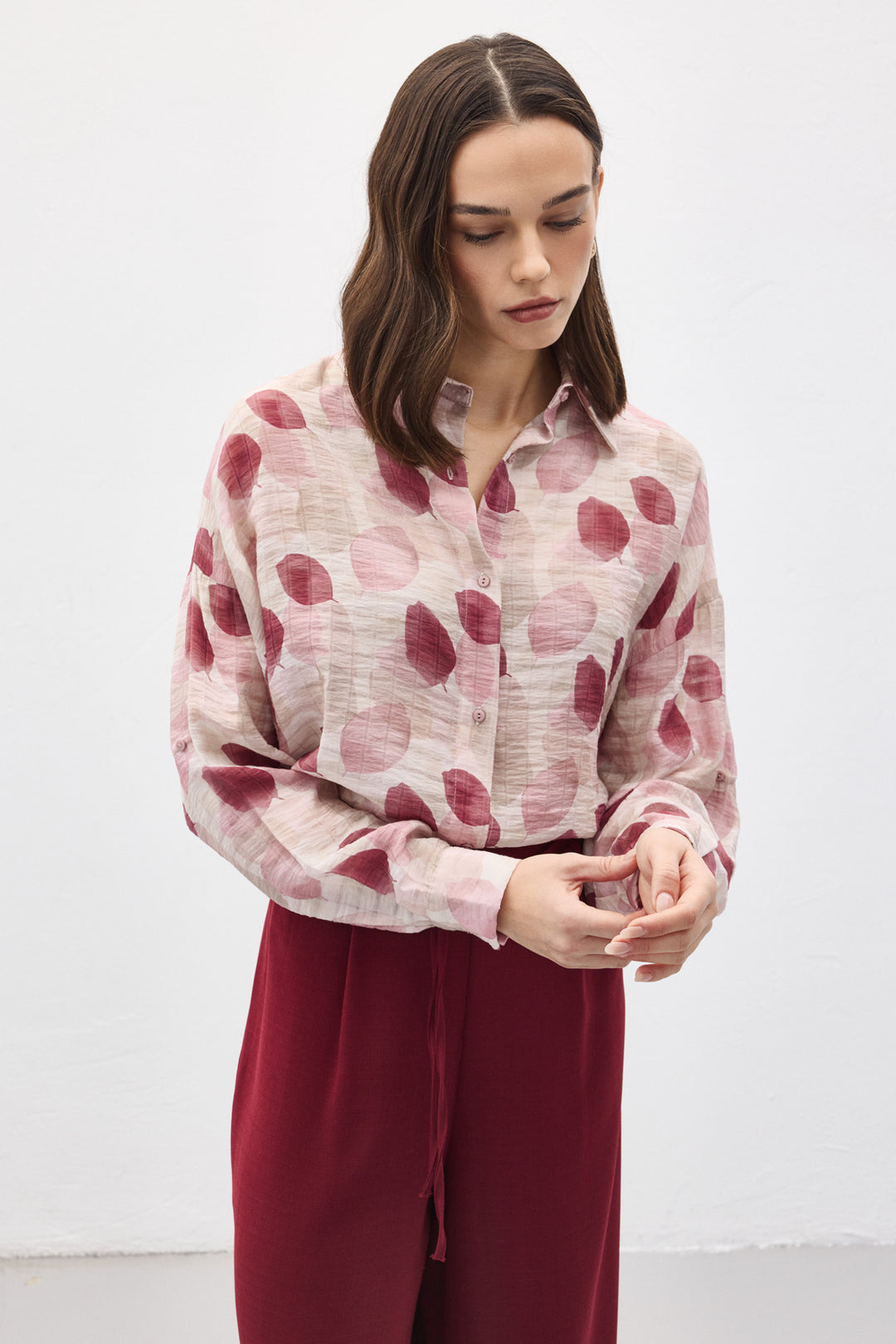 Sateen Chemise Fine à Manches Roulées - Prune