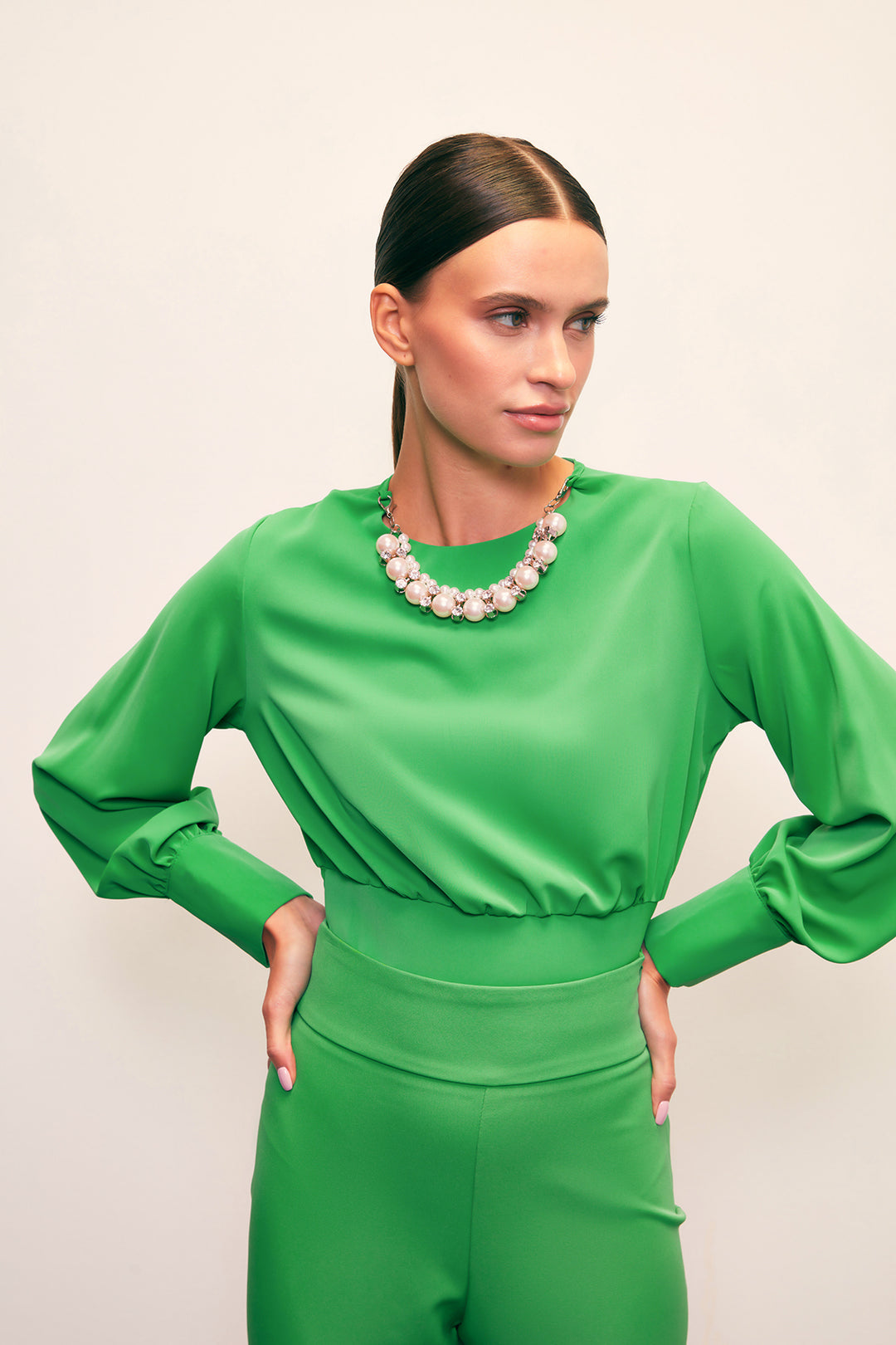 Sateen Crop top avec détail de collier - Vert