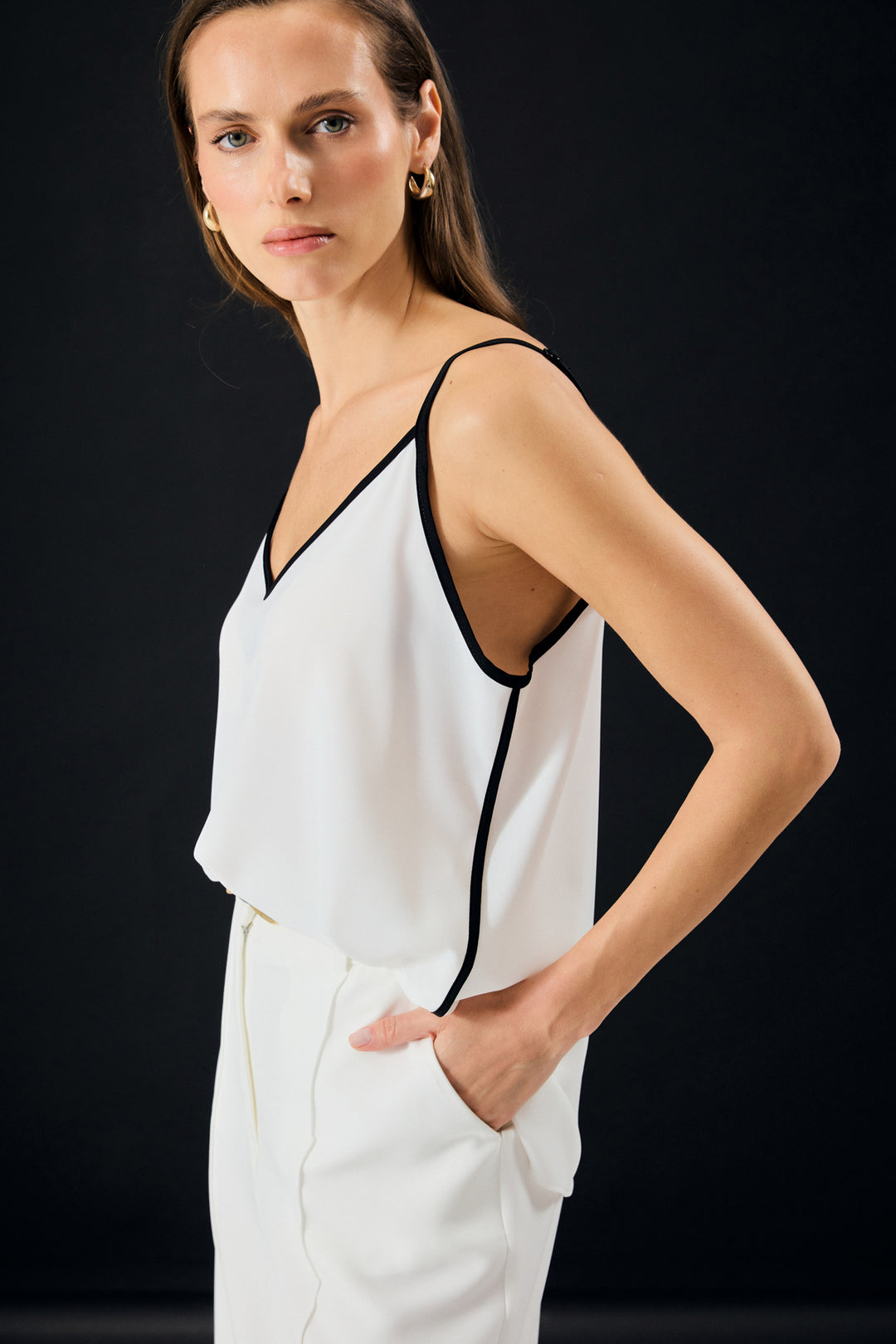 Sateen Blouse à bretelles contrastées - Écru