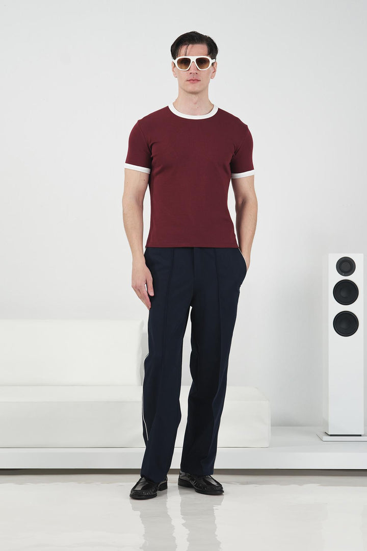 Giesto T-shirt bordeaux à col rond avec détails contrastés - Bordeaux