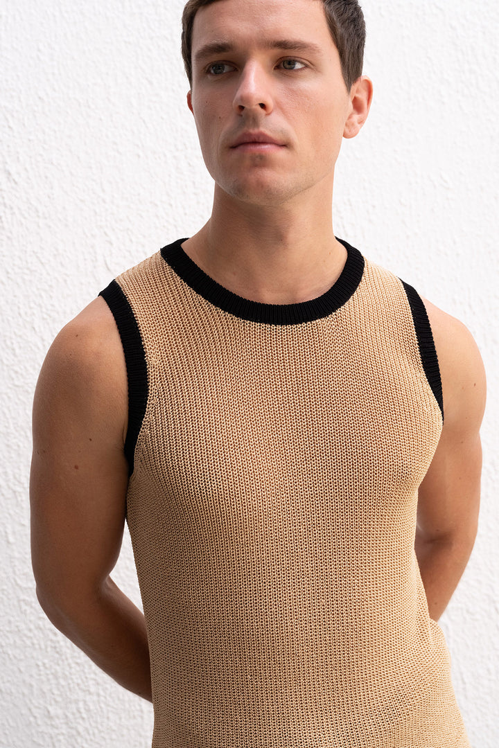 Giesto T-shirt Tricot Sans Manches Beige à Détails Contrastés - Beige