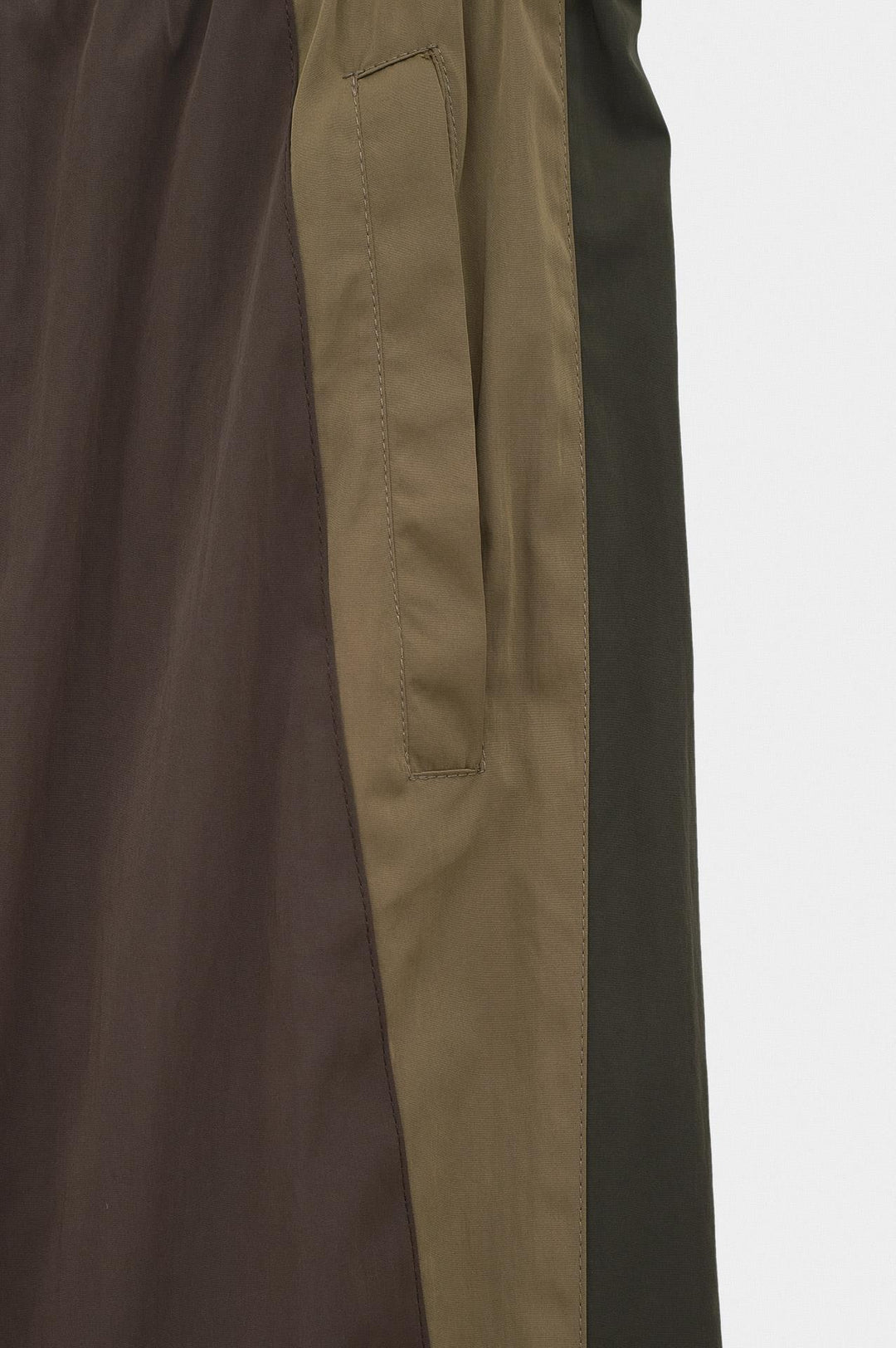 Giesto Pantalon de jogging marron à pièces contrastées - Marron