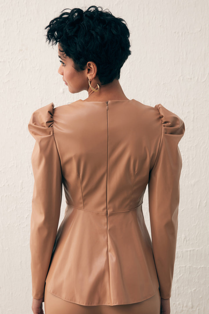 Sateen Blouse en cuir croisée - camel