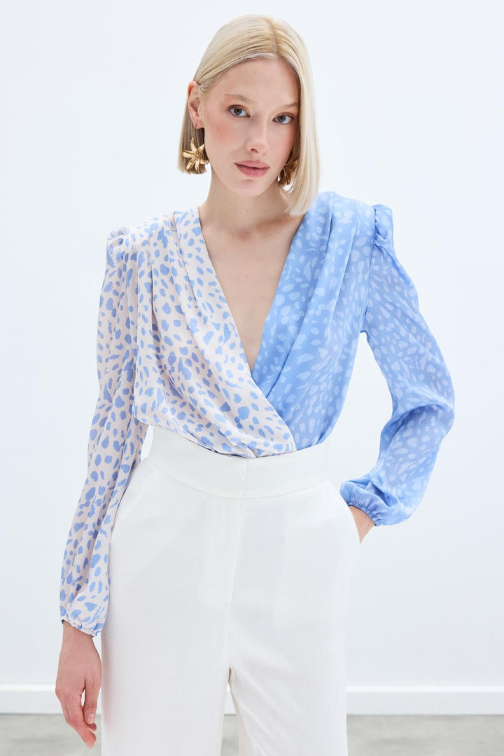 Sateen Body Croisé à Motifs - bebeBleu Écru