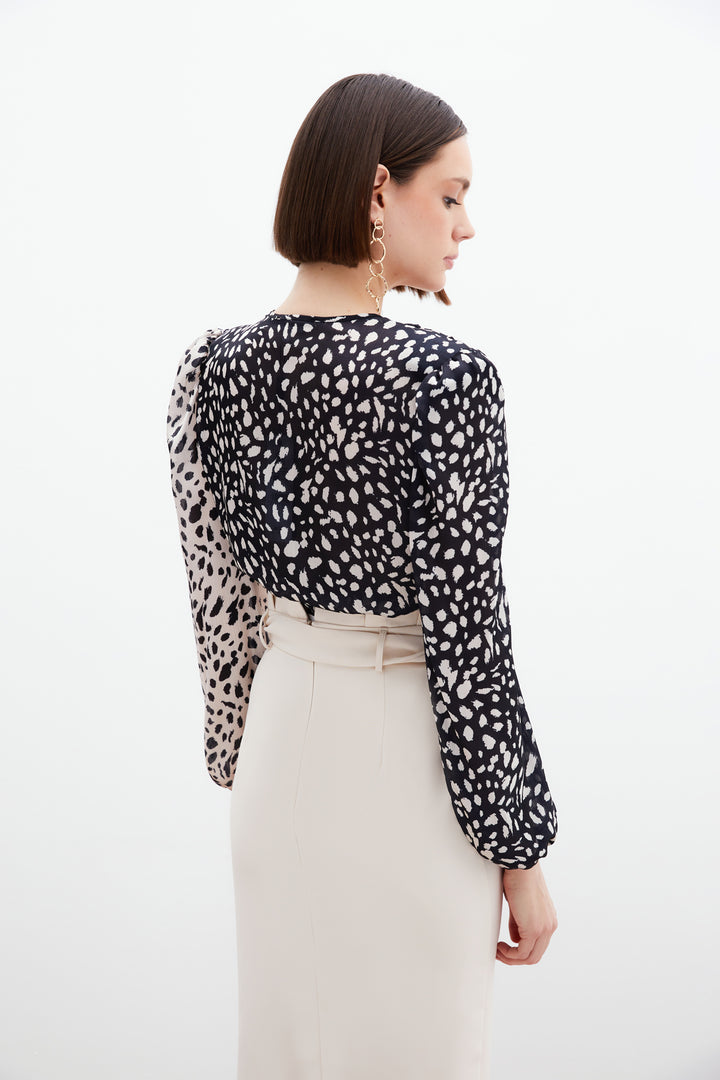 Sateen Body à Motif Croisé - Beige-Noir