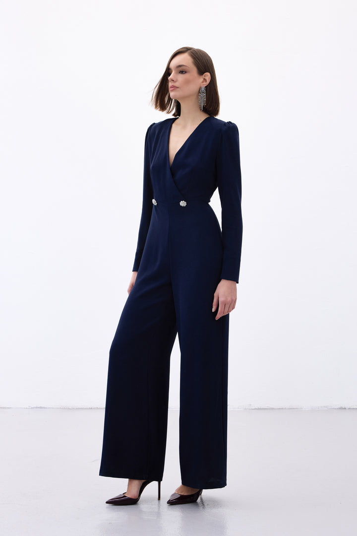 Sateen Combinaison en crêpe à détails croisés et ornements - Bleu marine