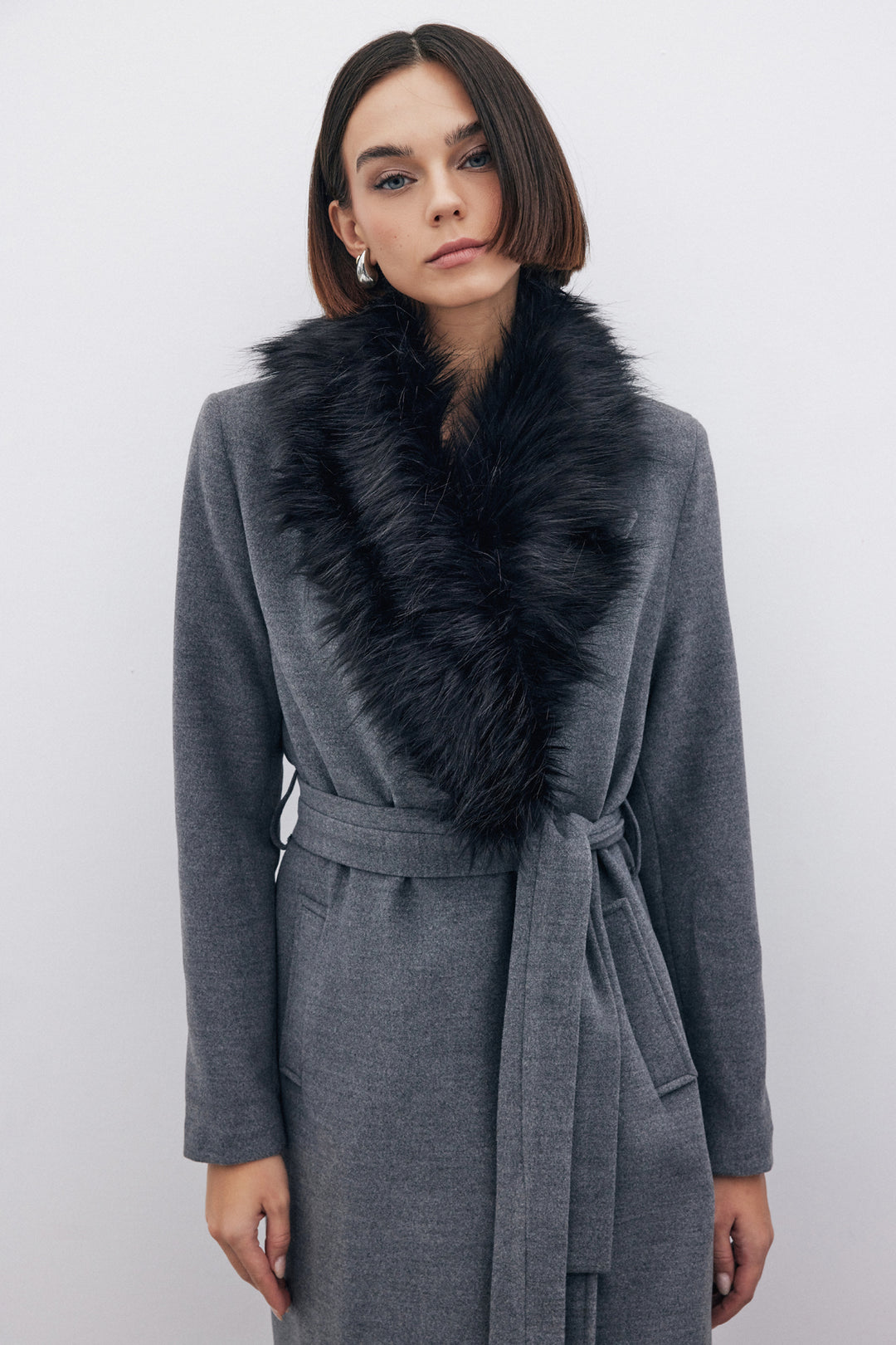 Sateen Manteau en Laine avec Fourrure - Gris