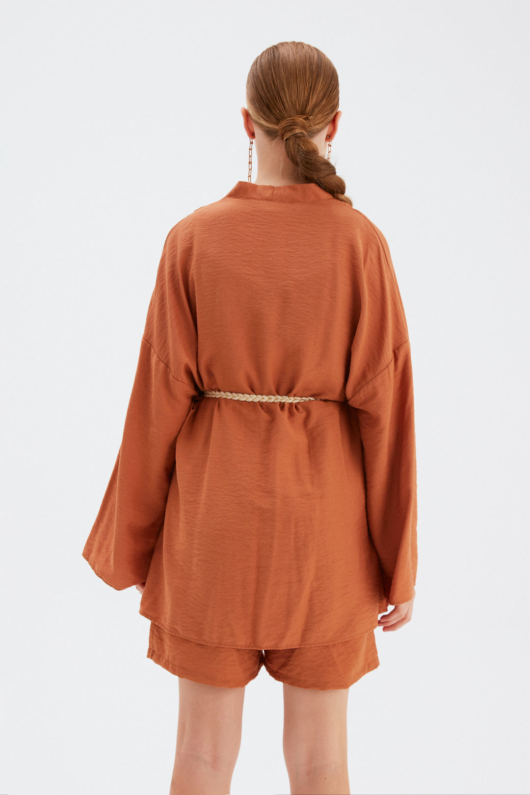 Sateen Kimono ample avec détail de ceinture - Tabac