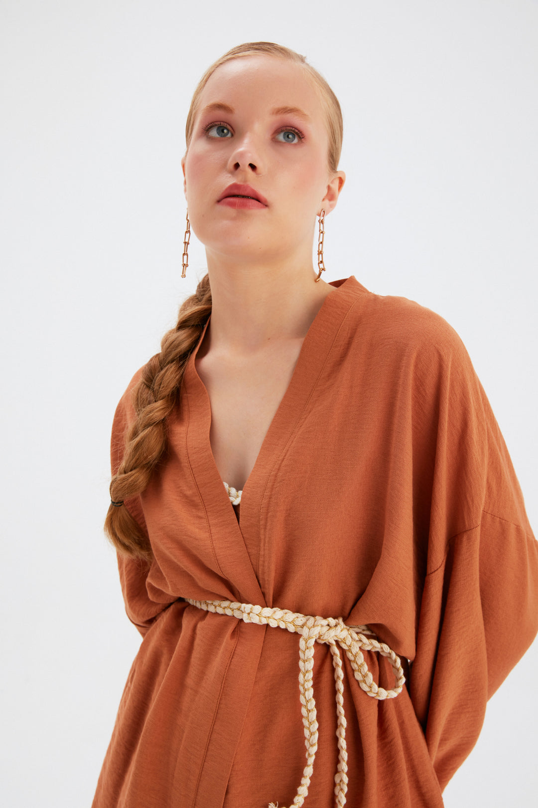 Sateen Kimono ample avec détail de ceinture - Tabac