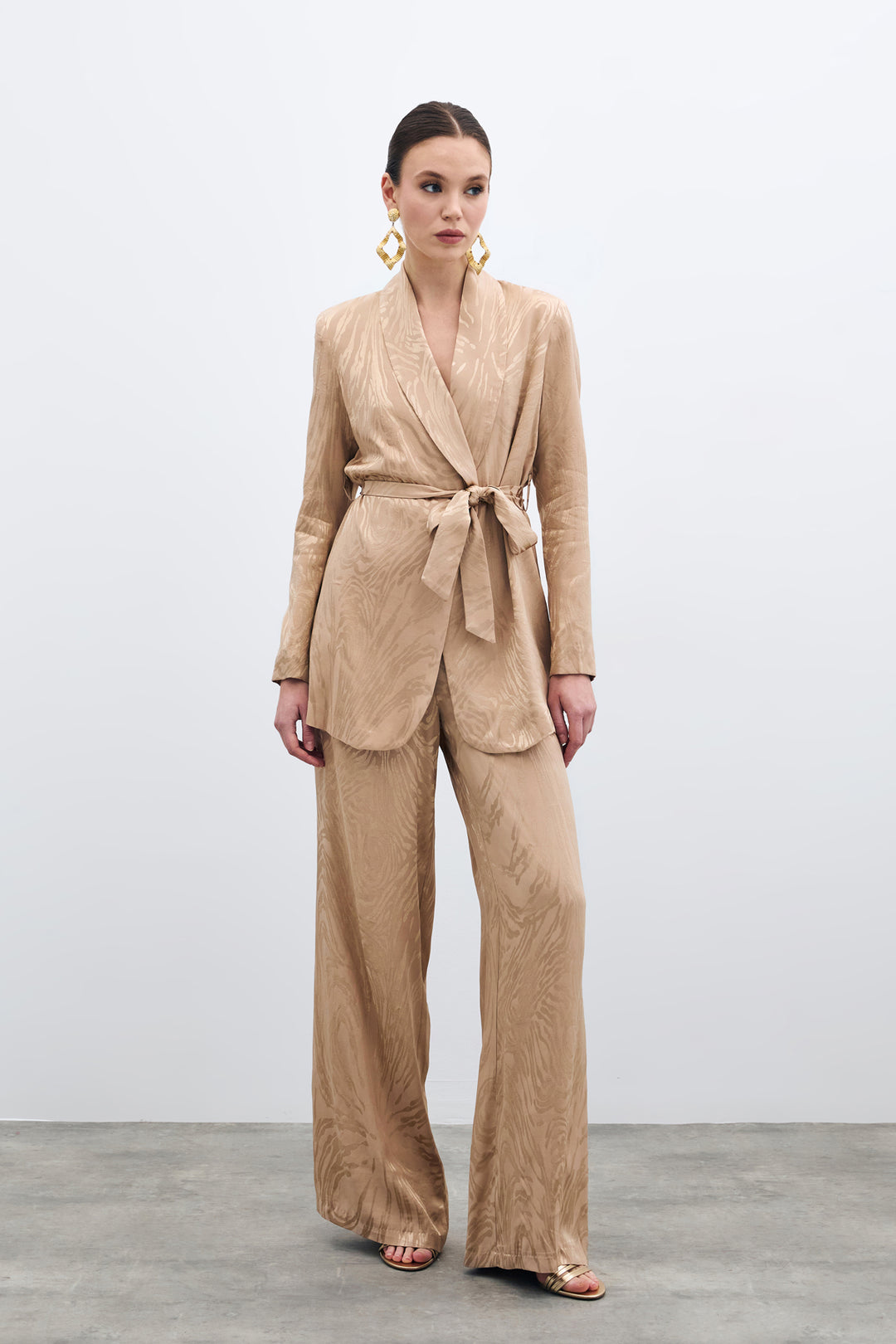 Sateen Veste Longue à Ceinture - Vison