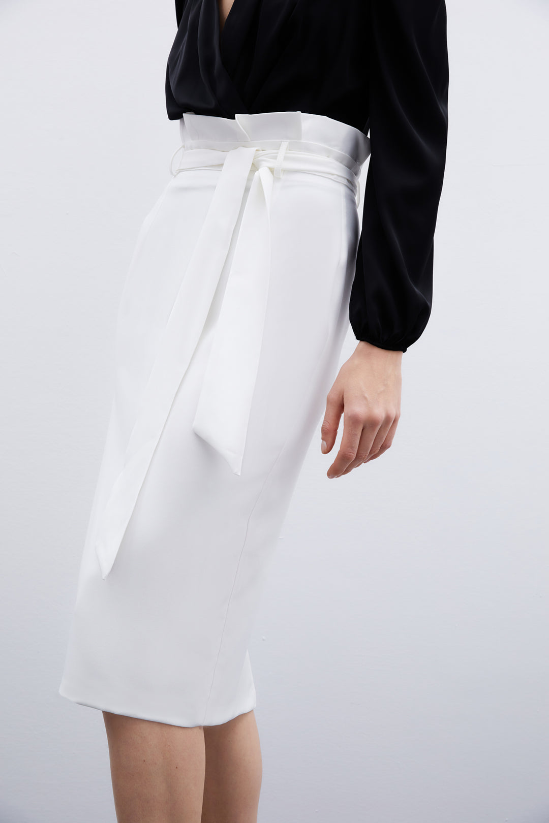 Sateen Jupe Crayon avec Ceinture - Écru