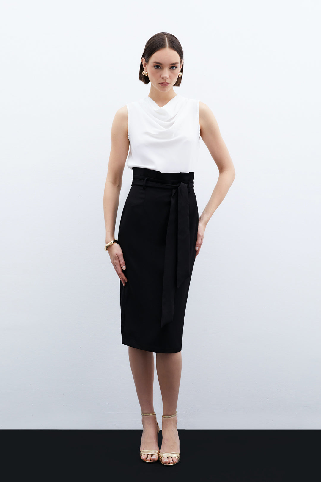 Sateen Jupe crayon ceinturée - Noir