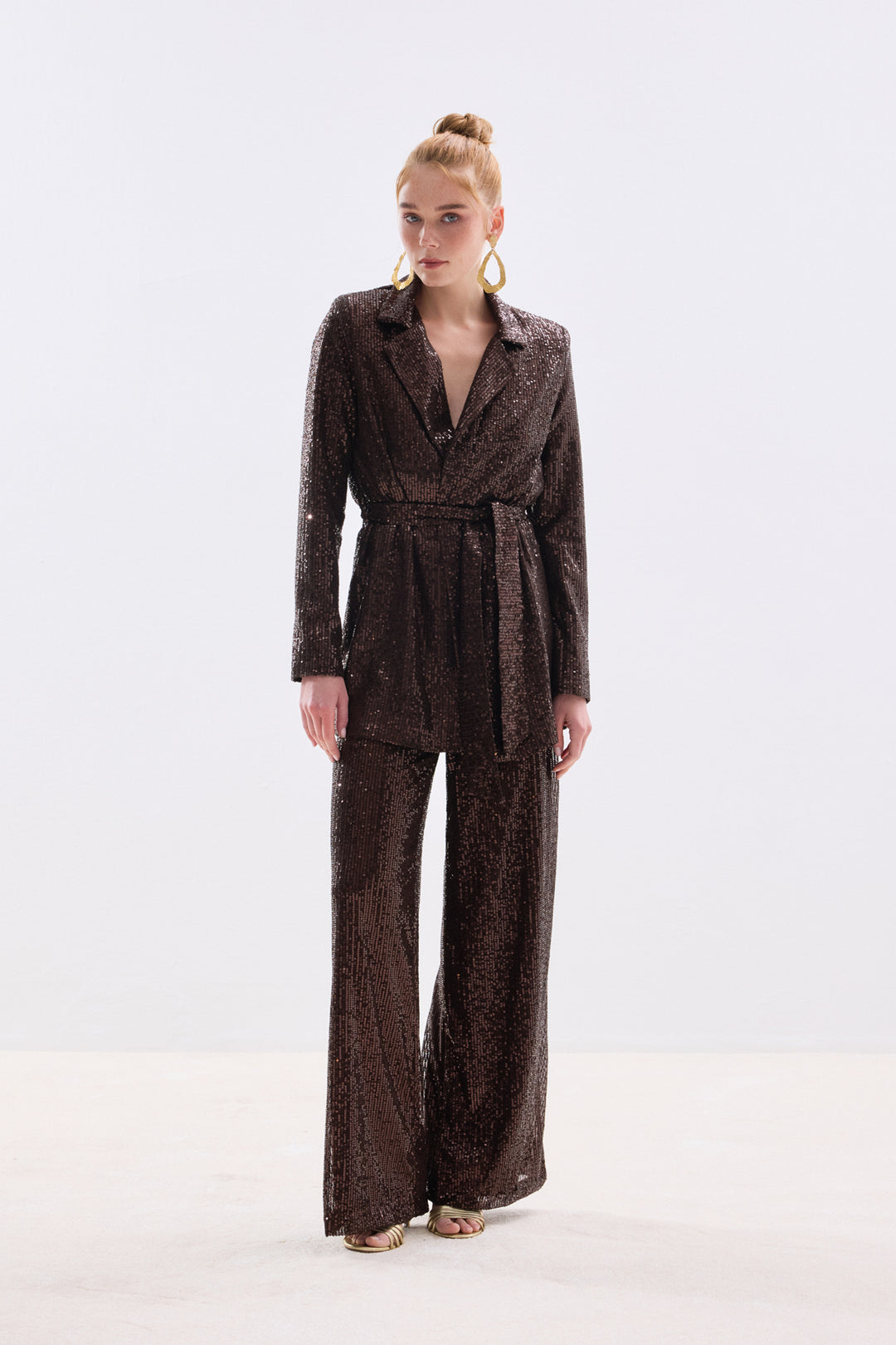 Sateen Veste à paillettes ceinturée - Marron