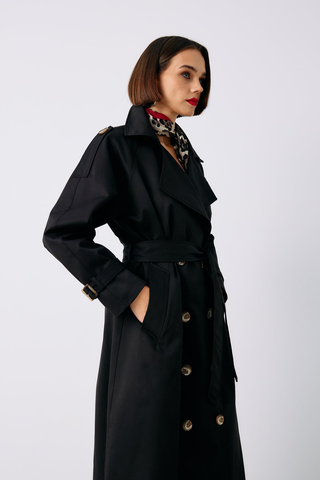 Sateen Trench long ceinturé - Noir