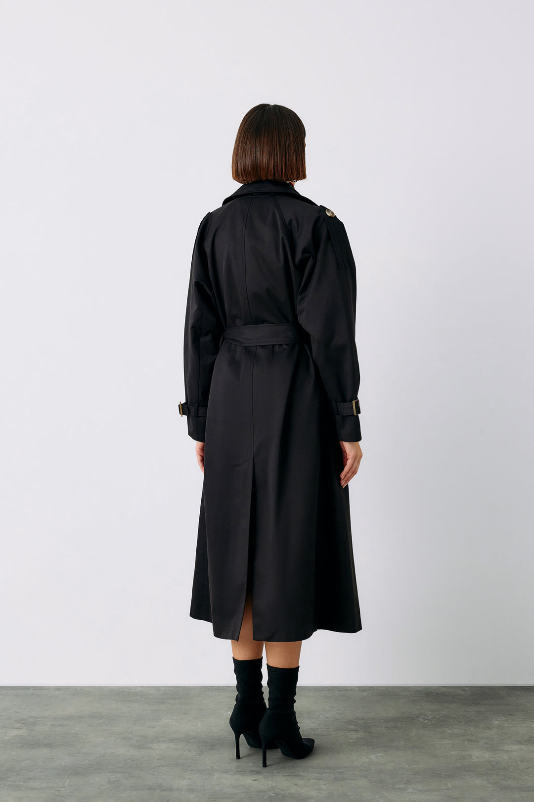 Sateen Trench long ceinturé - Noir