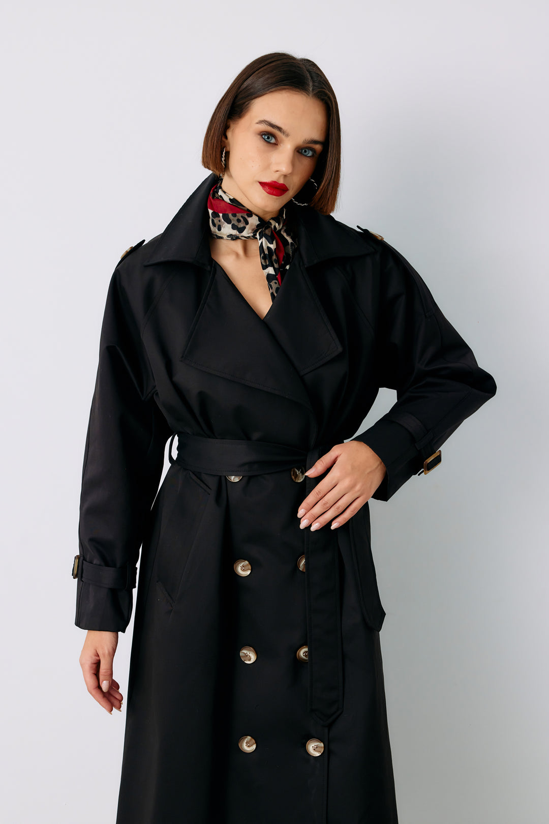 Sateen Trench long ceinturé - Noir