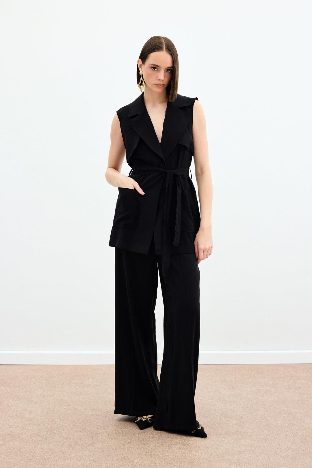 Sateen Gilet long ceinturé - Noir