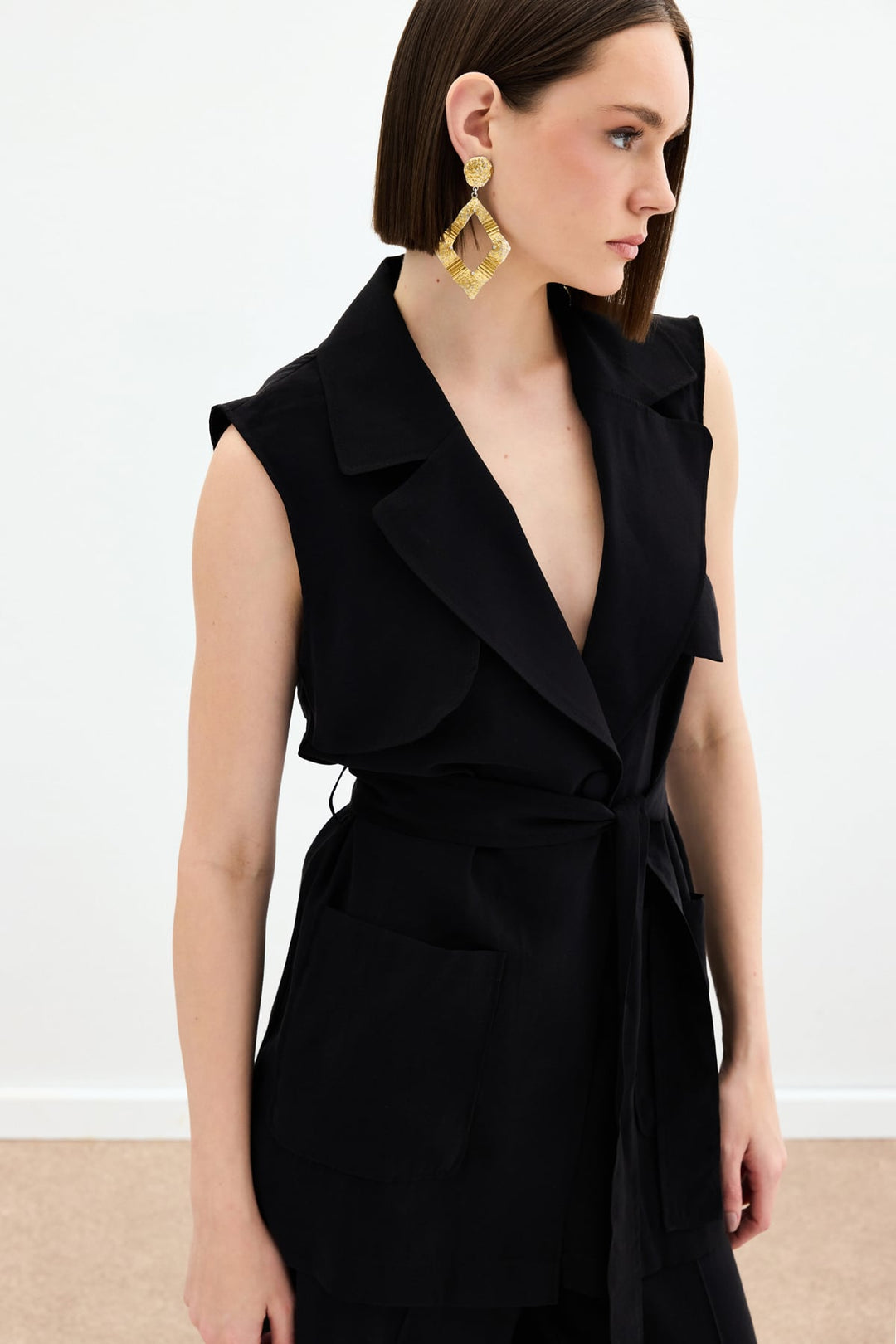 Sateen Gilet long ceinturé - Noir