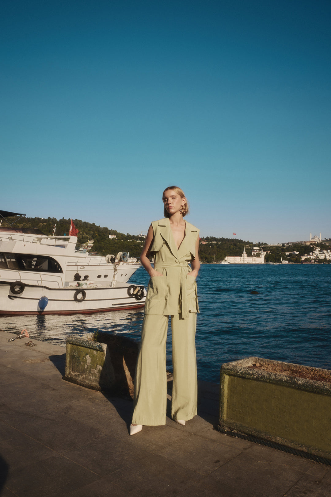 Sateen Gilet long ceinturé - yag Vert