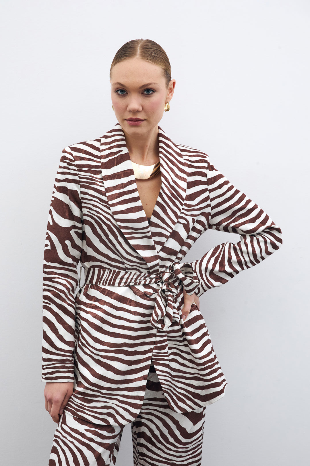 Sateen Veste zèbre ceinturée - Marron