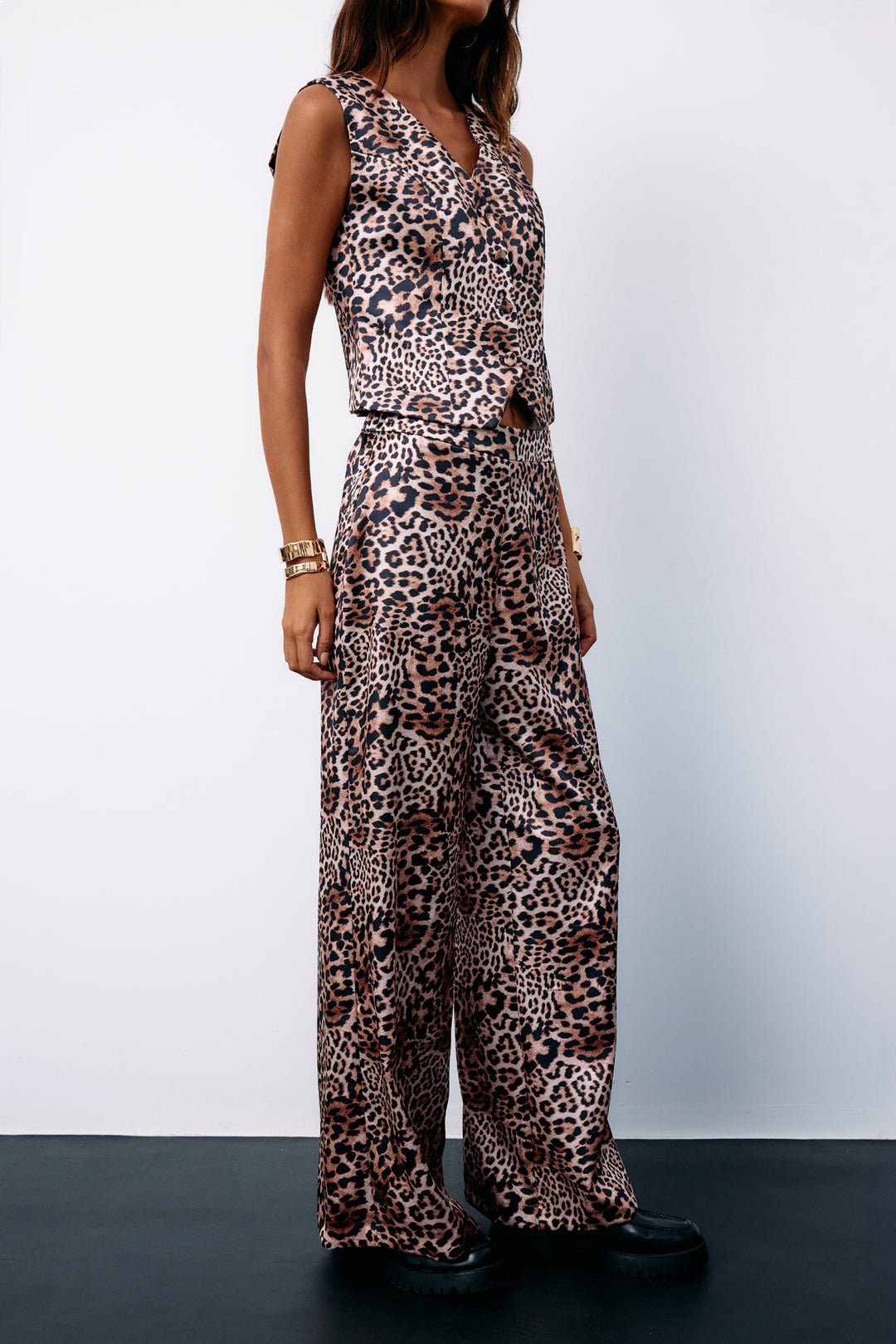 Sateen Pantalon en satin à motif léopard - Vison