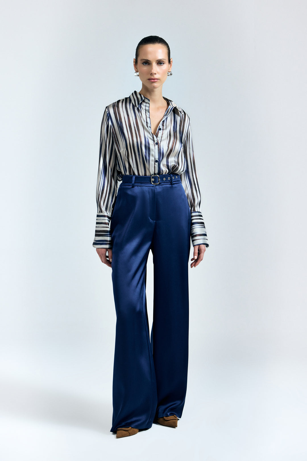 Sateen Pantalon Satin avec Détail Ceinture Lisa - Bleu marine