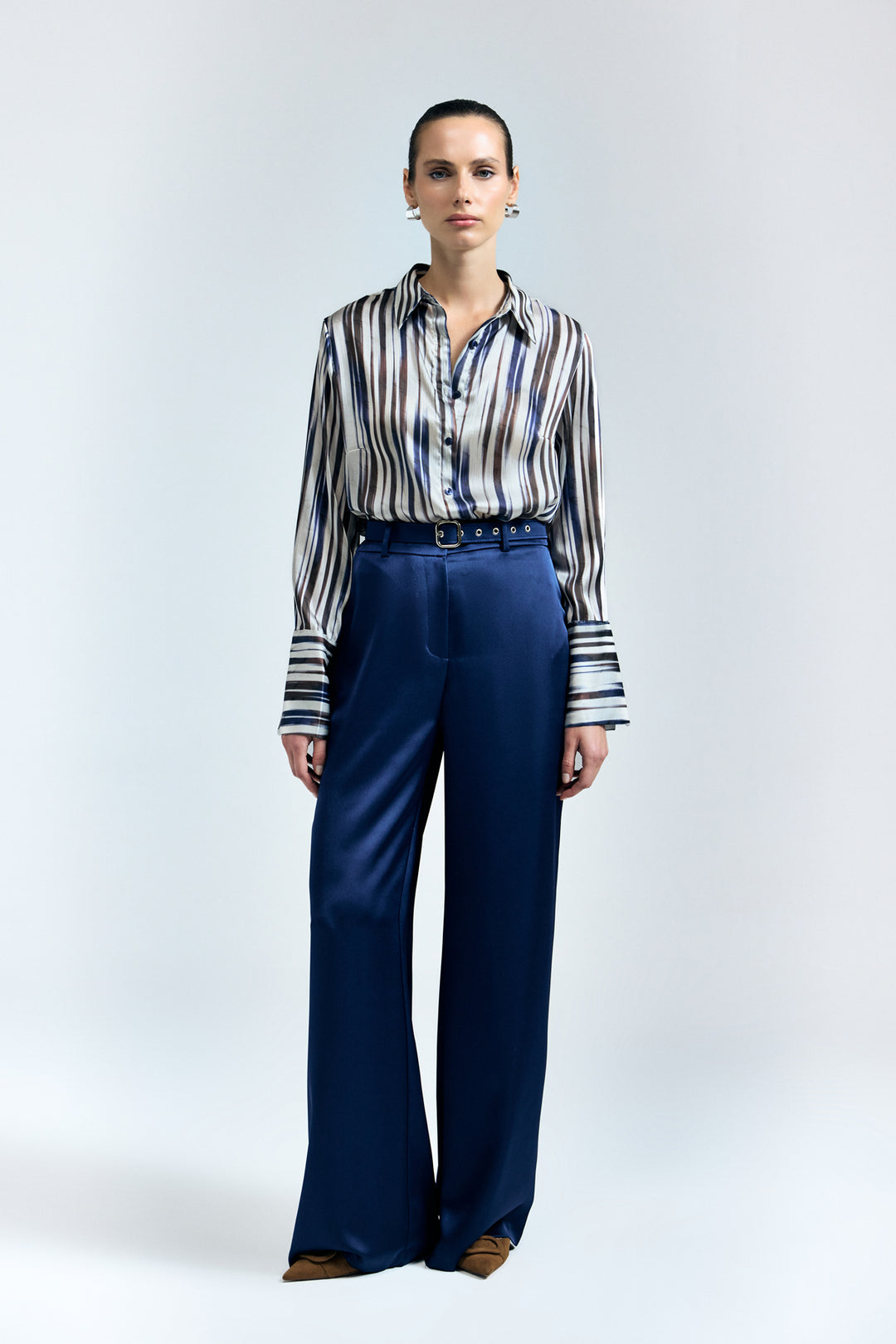 Sateen Pantalon Satin avec Détail Ceinture Lisa - Bleu marine