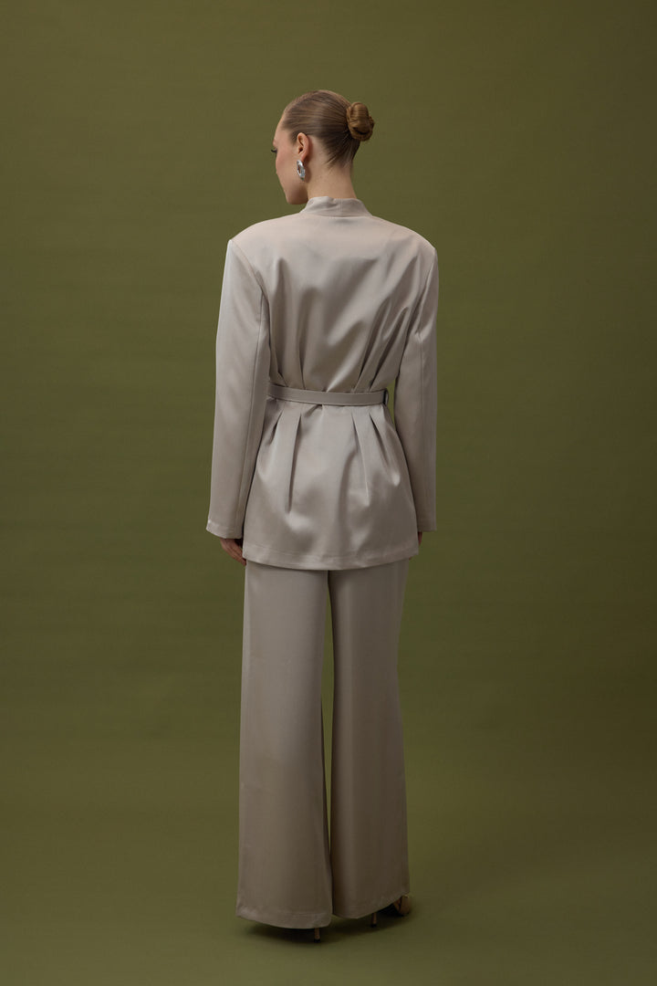 Sateen Veste en satin ceinturée Lisa - Pierre