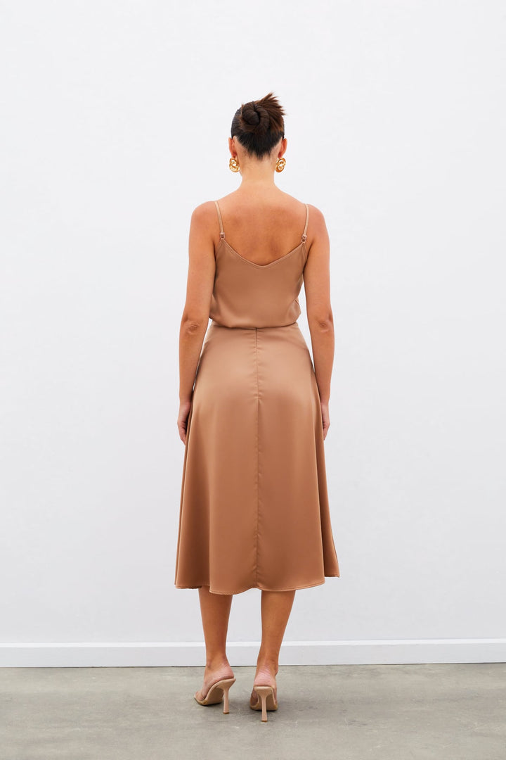 Sateen Jupe Midi en Satin - camel