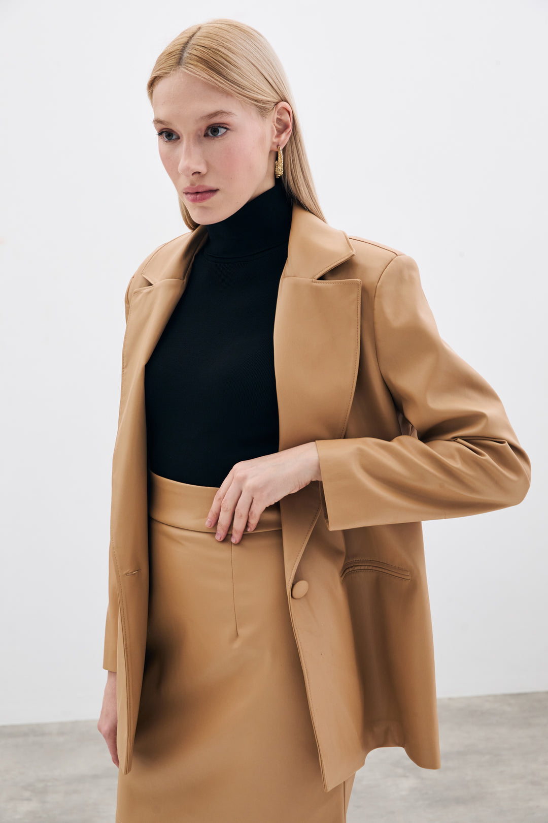 Sateen Jupe en Cuir Mini - Beige