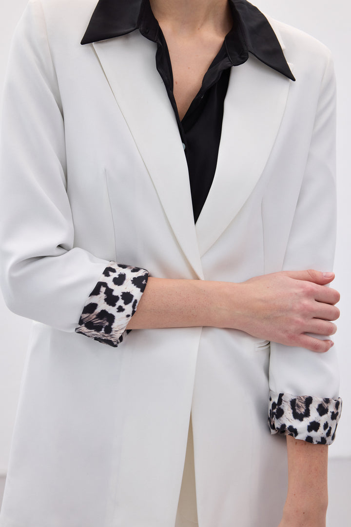 Sateen Veste Classique Col Mono - Écru-Noir